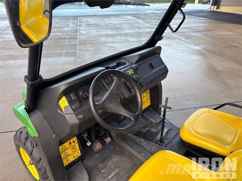 John Deere Gator XUV 550 4x4 Utility Vehicle Підсобні машини