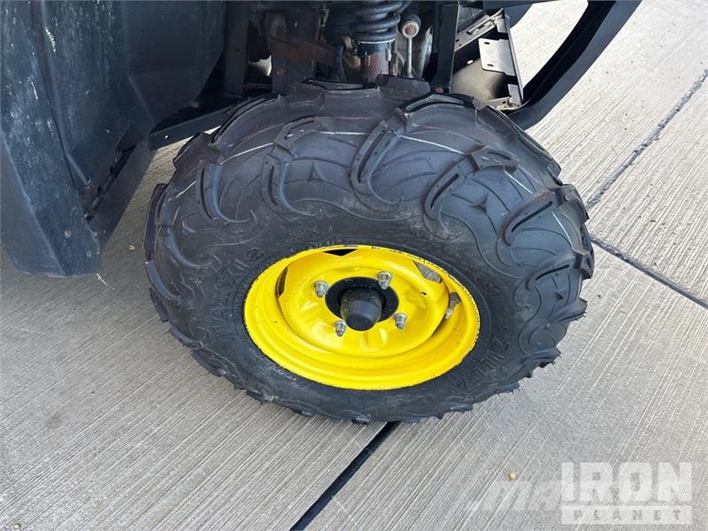John Deere Gator XUV 550 4x4 Utility Vehicle Підсобні машини
