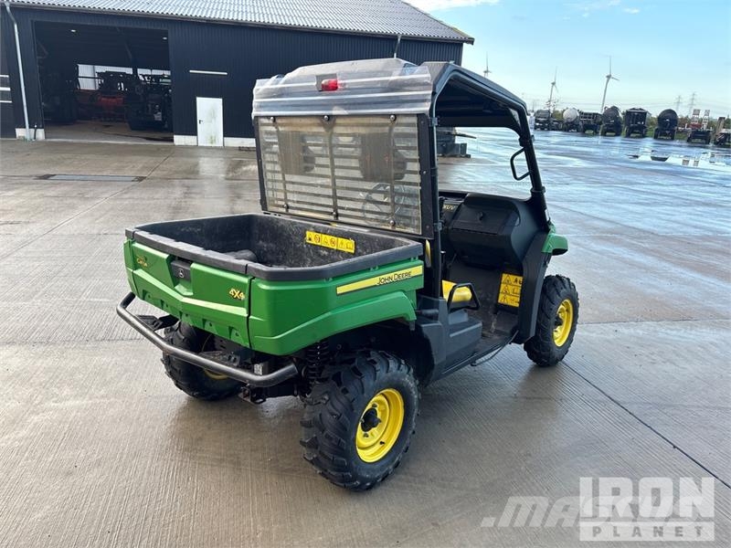 John Deere Gator XUV 550 4x4 Utility Vehicle Підсобні машини