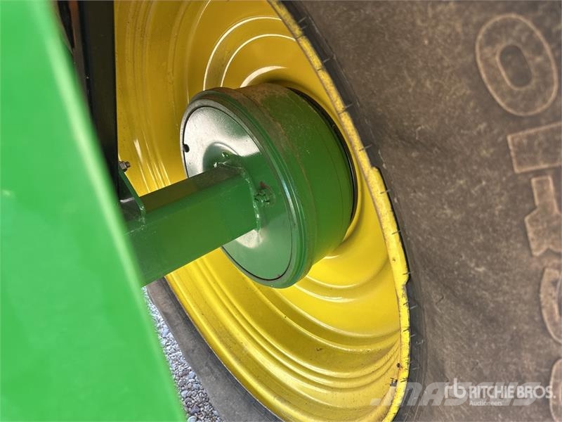 John Deere M740i S/A Pulverisateur Traine S/A Pull-Type Spray Vontatott trágyaszórók