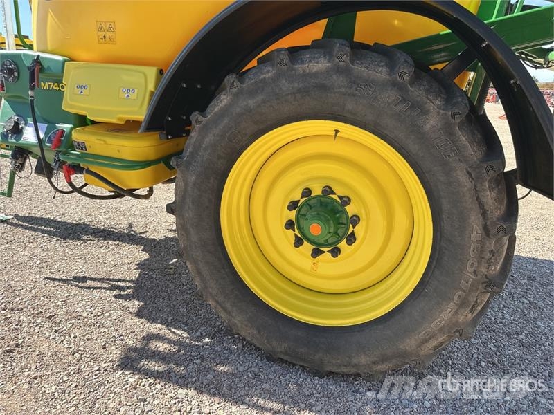 John Deere M740i S/A Pulverisateur Traine S/A Pull-Type Spray Vontatott trágyaszórók