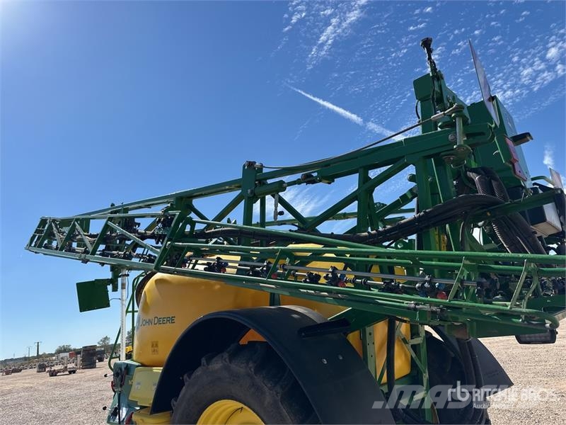 John Deere M740i S/A Pulverisateur Traine S/A Pull-Type Spray Vontatott trágyaszórók