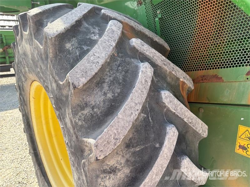 John Deere S670i Combine Harvester Leikkuupuimurit