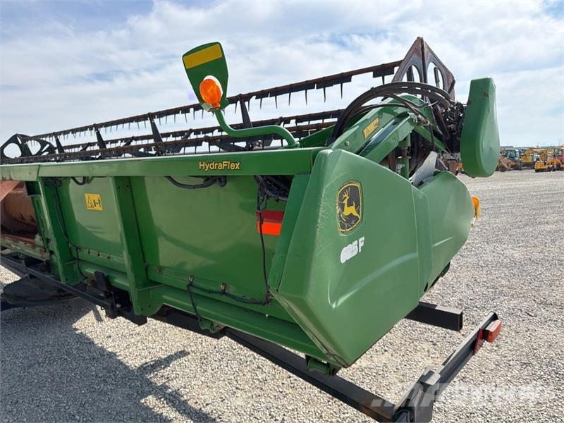 John Deere S670i Combine Harvester Leikkuupuimurit