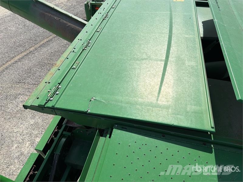John Deere S670i Combine Harvester Leikkuupuimurit