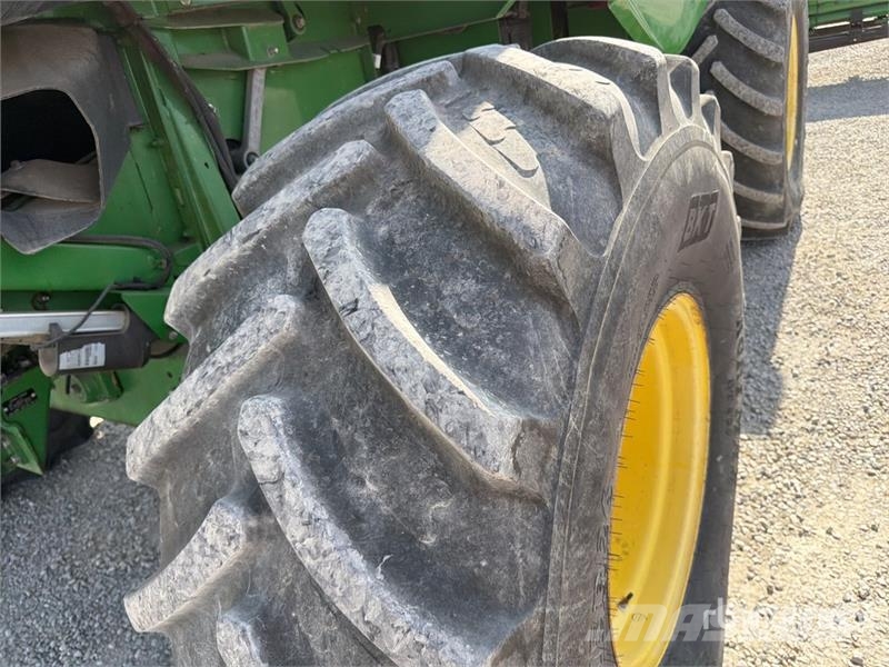 John Deere S670i Combine Harvester Leikkuupuimurit