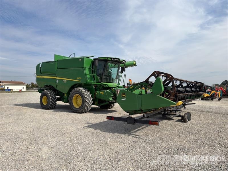 John Deere S670i Combine Harvester Leikkuupuimurit