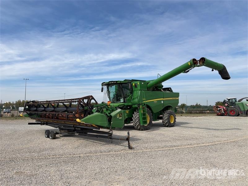 John Deere S670i Combine Harvester Leikkuupuimurit