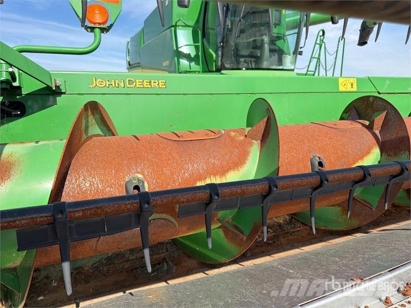 John Deere S670i Combine Harvester Leikkuupuimurit