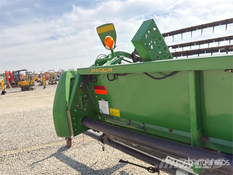 John Deere S670i Combine Harvester Leikkuupuimurit