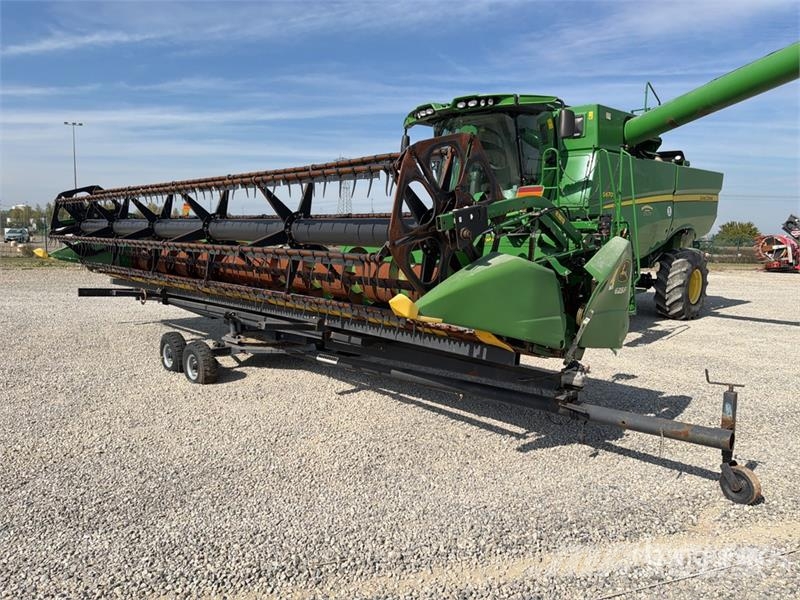 John Deere S670i Combine Harvester Leikkuupuimurit