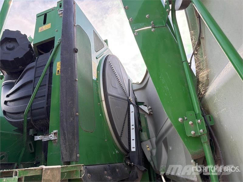 John Deere S670i Combine Harvester Leikkuupuimurit