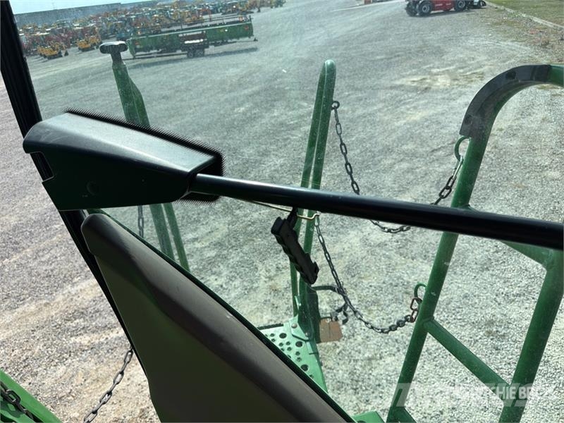 John Deere S670i Combine Harvester Leikkuupuimurit