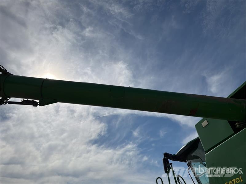 John Deere S670i Combine Harvester Leikkuupuimurit