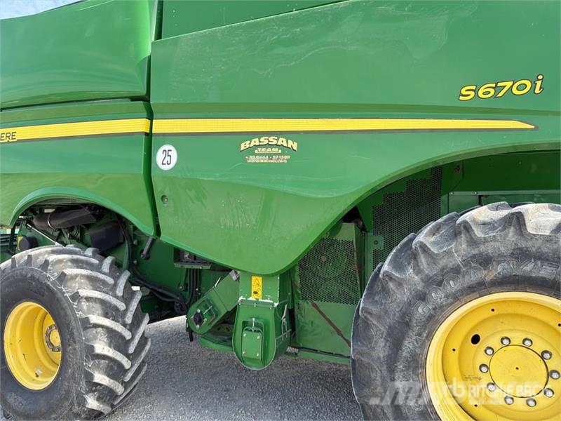 John Deere S670i Combine Harvester Leikkuupuimurit