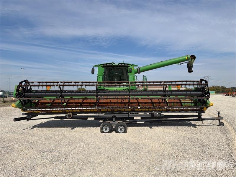 John Deere S670i Combine Harvester Leikkuupuimurit