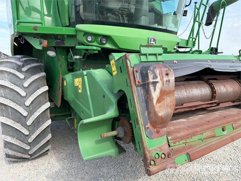John Deere S670i Combine Harvester Leikkuupuimurit