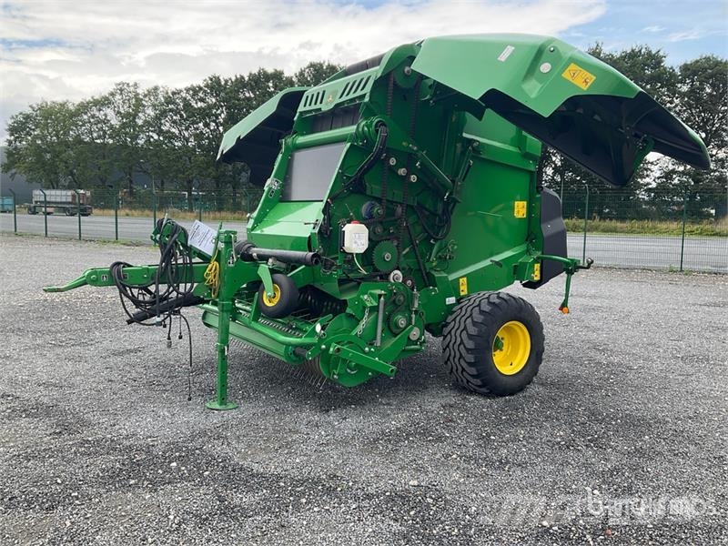 John Deere V461M Round Baler Round balers