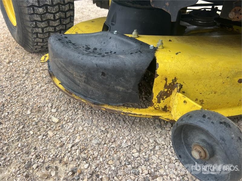 John Deere x125 Tracteur Tondeuse Mower Tractor Kompaktní traktory