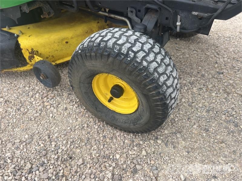 John Deere x125 Tracteur Tondeuse Mower Tractor Kompaktní traktory