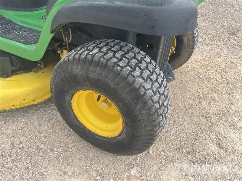 John Deere x125 Tracteur Tondeuse Mower Tractor Kompaktní traktory