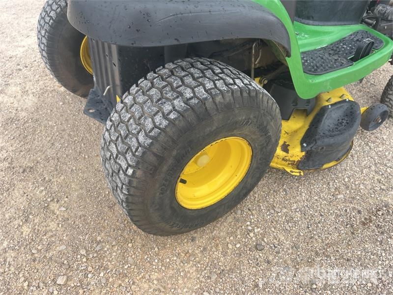 John Deere x125 Tracteur Tondeuse Mower Tractor Kompaktní traktory
