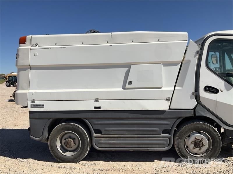 Johnston CNX400 Sweeper Truck Camion balayeur