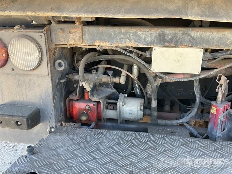 Johnston CNX400 Sweeper Truck Camion balayeur