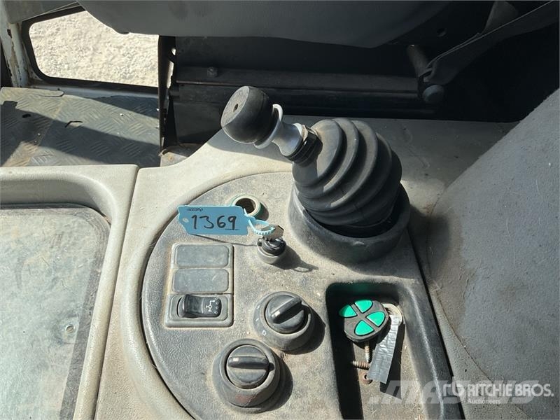 Johnston CNX400 Sweeper Truck Camion balayeur