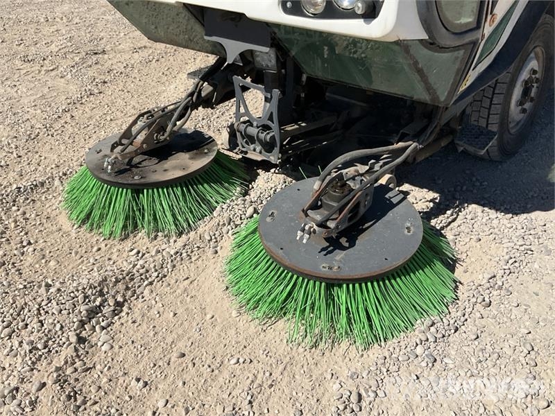 Johnston CNX400 Sweeper Truck Camion balayeur