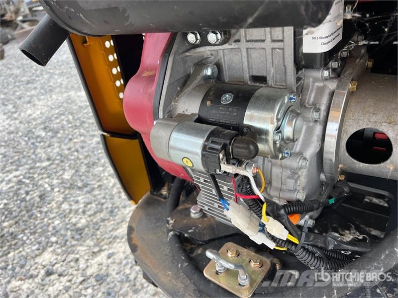 JPC CT13 Mini Excavator (Unused) Mini bagri <7t