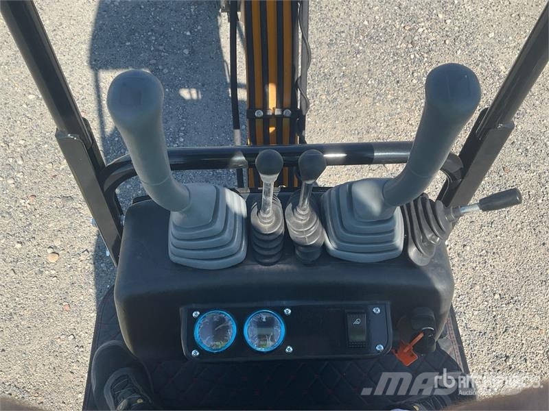JPC HT12 Mini Excavator (Unused) حفارات صغيرة أقل من 7 طن (حفارات صغيرة)