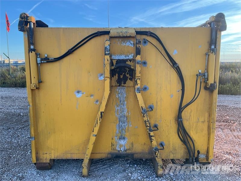  Julian Hermosa FB10-09 Roll-Off Container Спеціальні контейнери