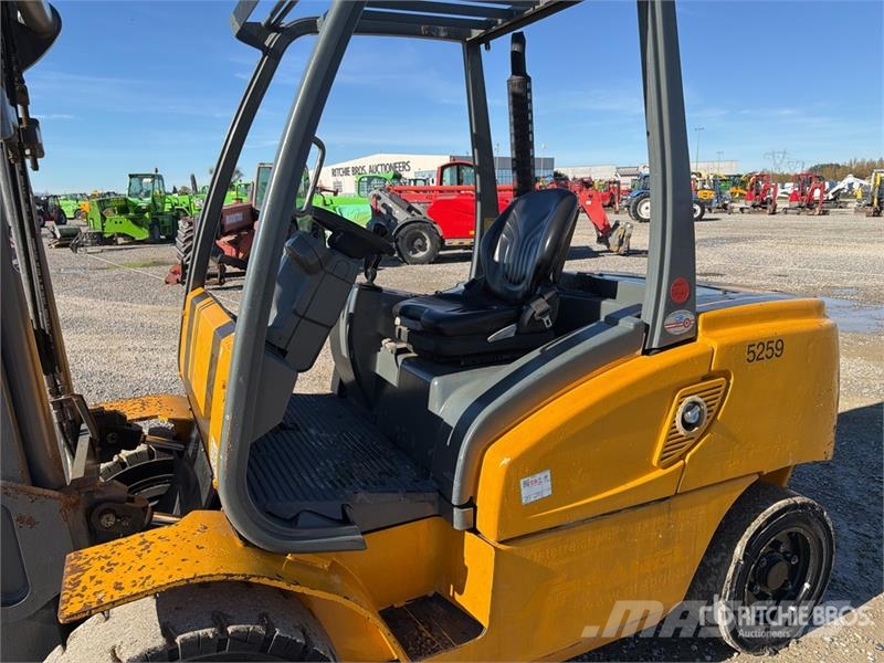 Jungheinrich DFG550 5000 kg Forklift 其他叉车