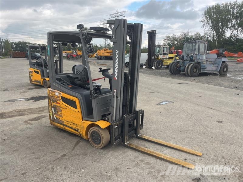 Jungheinrich EFG 216k 480DZ Forklift Autres Chariots élévateurs