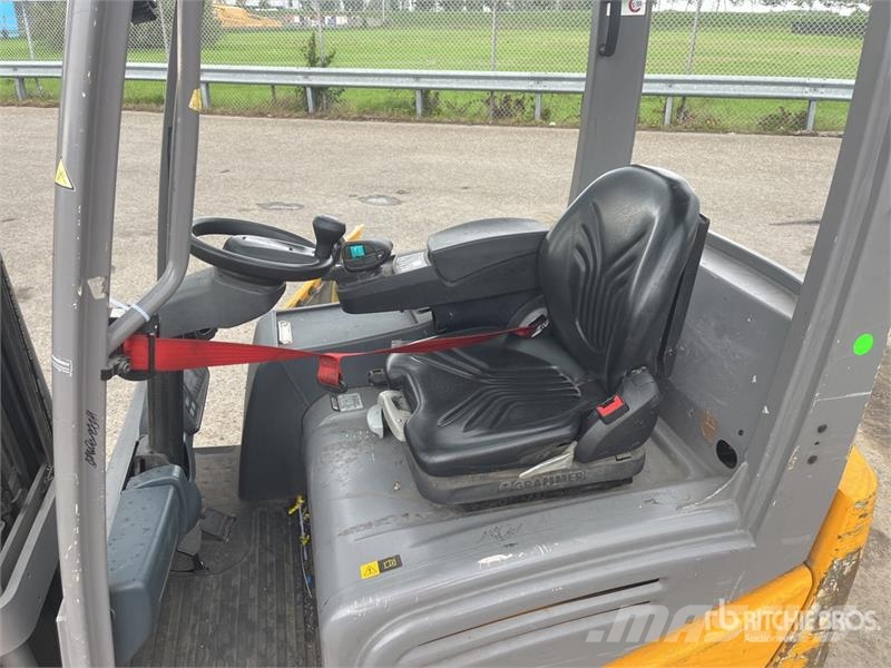 Jungheinrich EFG 216k 480DZ Forklift Autres Chariots élévateurs