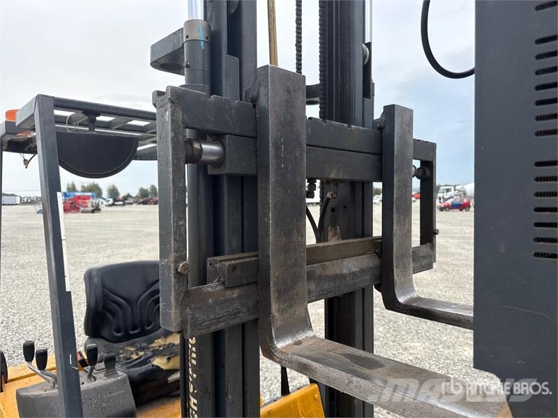 Jungheinrich EFG-DH12 1250 kg Electric Forklift Electric forklifts