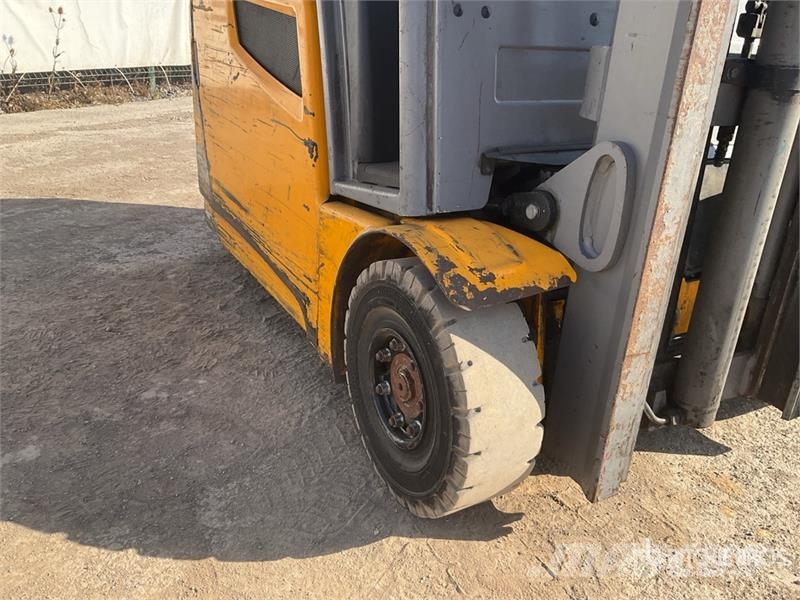Jungheinrich EFG216K 1600 kg 3 Wheel Electric Forklift Carretillas de horquilla eléctrica