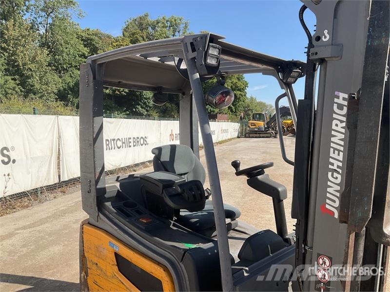 Jungheinrich EFG216K 1600 kg 3 Wheel Electric Forklift Carretillas de horquilla eléctrica