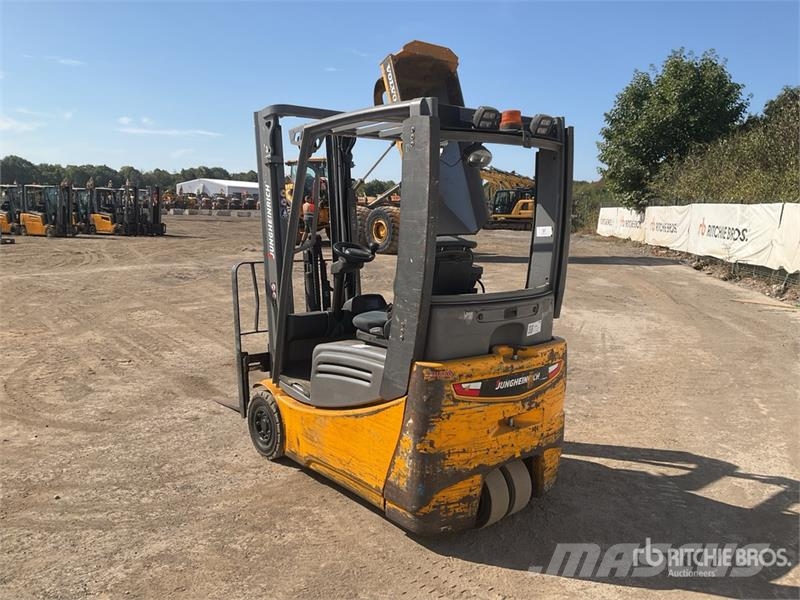 Jungheinrich EFG216K 1600 kg 3 Wheel Electric Forklift Carretillas de horquilla eléctrica