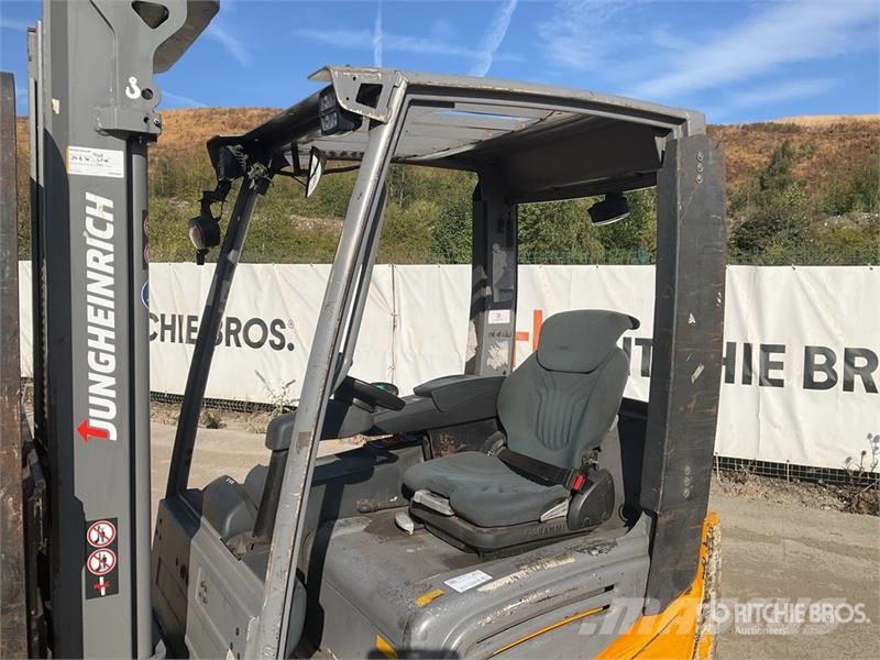 Jungheinrich EFG216K 1600 kg 3 Wheel Electric Forklift Carretillas de horquilla eléctrica