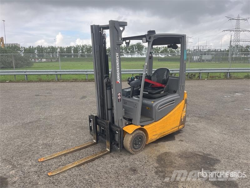 Jungheinrich EFG216K 330ZZ Forklift Autres Chariots élévateurs