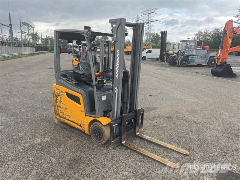 Jungheinrich EFG216K 330ZZ Forklift Autres Chariots élévateurs