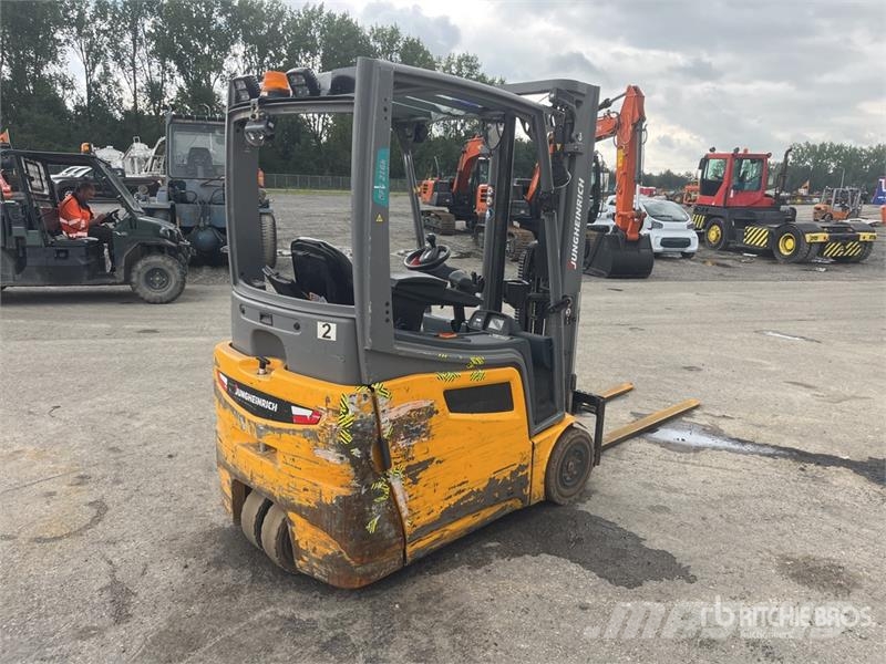 Jungheinrich EFG216K 330ZZ Forklift Autokrāvēji - citi
