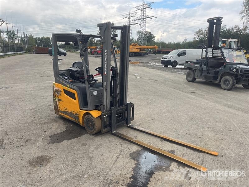 Jungheinrich EFG216K 330ZZ Forklift Autokrāvēji - citi