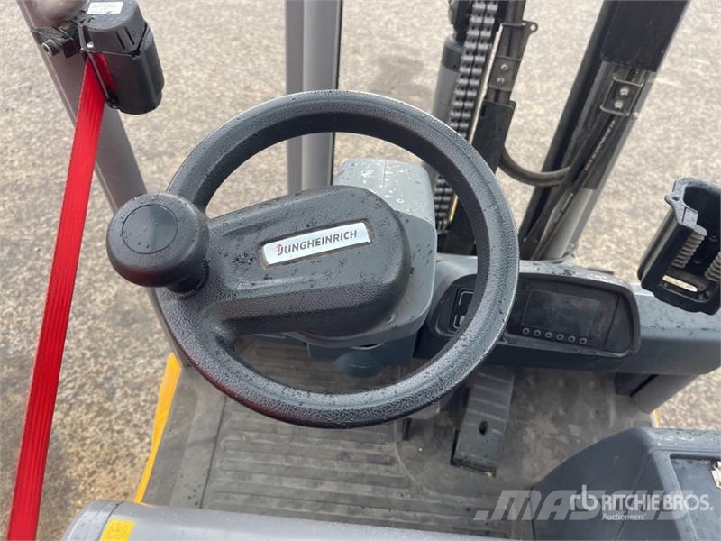 Jungheinrich EFG216K 330ZZ Forklift Autres Chariots élévateurs