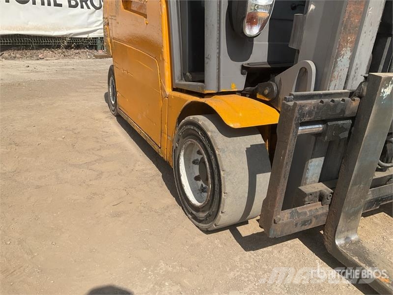 Jungheinrich EFG320 Electric forklifts