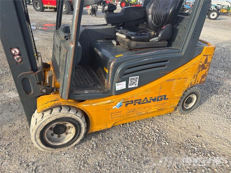 Jungheinrich EFG320 1850 kg Electric Forklift Carrelli elevatori elettrici