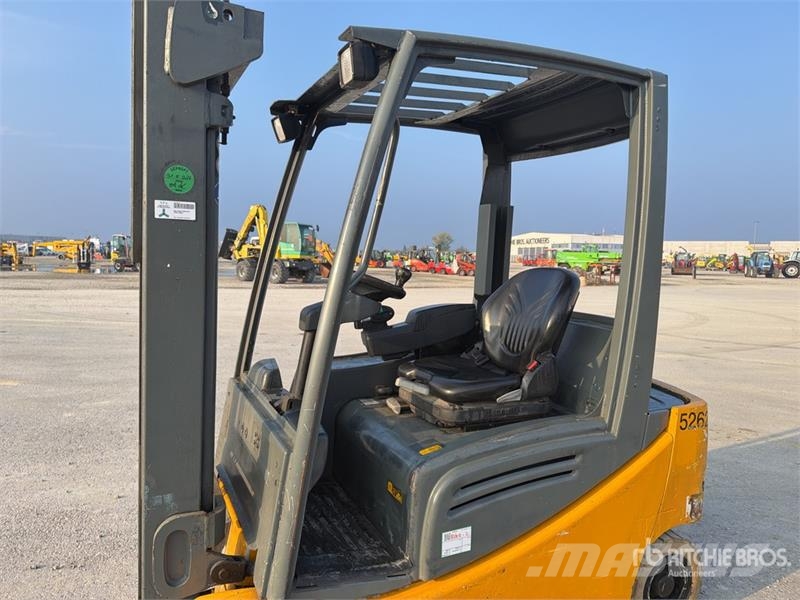 Jungheinrich EFG320 1900 kg Electric Forklift شاحنات ذات رافعات شوكية تعمل بالكهرباء