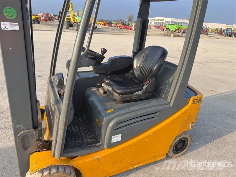 Jungheinrich EFG320 1900 kg Electric Forklift شاحنات ذات رافعات شوكية تعمل بالكهرباء